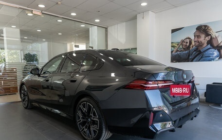 BMW 5 серия, 2025 год, 9 600 000 рублей, 6 фотография
