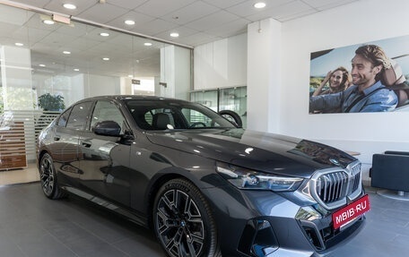BMW 5 серия, 2025 год, 9 600 000 рублей, 3 фотография