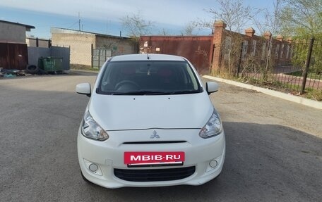 Mitsubishi Mirage VI рестайлинг, 2012 год, 550 000 рублей, 2 фотография