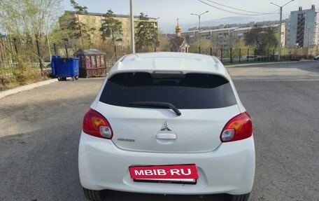Mitsubishi Mirage VI рестайлинг, 2012 год, 550 000 рублей, 4 фотография