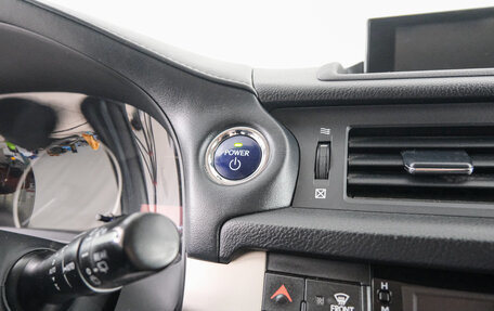 Lexus CT I рестайлинг, 2019 год, 2 199 000 рублей, 19 фотография