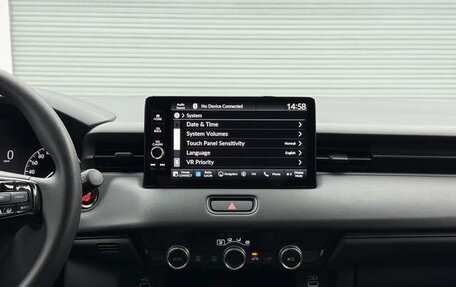 Honda Vezel, 2023 год, 2 150 000 рублей, 8 фотография