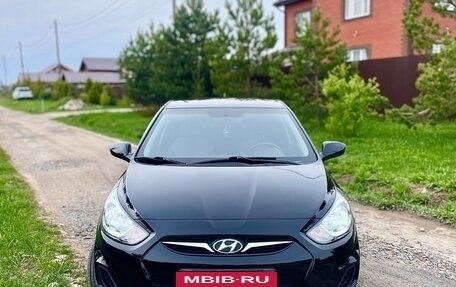 Hyundai Solaris II рестайлинг, 2012 год, 660 000 рублей, 10 фотография