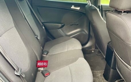 Hyundai Solaris II рестайлинг, 2012 год, 660 000 рублей, 17 фотография