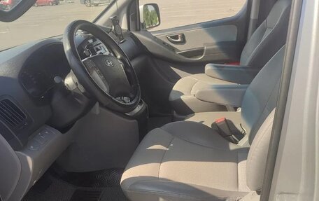 Hyundai Grand Starex Grand Starex I рестайлинг 2, 2011 год, 1 550 000 рублей, 8 фотография
