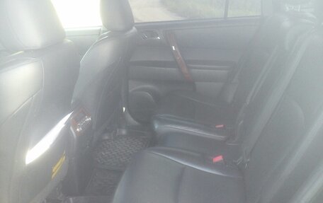 Toyota Highlander III, 2011 год, 1 790 000 рублей, 6 фотография