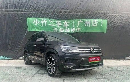 Volkswagen Tharu, 2022 год, 1 800 000 рублей, 1 фотография