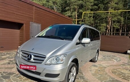 Mercedes-Benz Viano, 2011 год, 2 950 000 рублей, 2 фотография