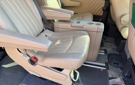 Mercedes-Benz Viano, 2011 год, 2 950 000 рублей, 23 фотография