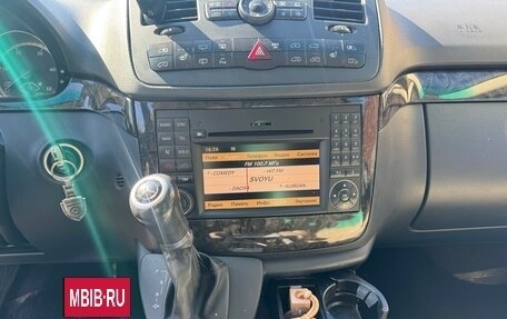 Mercedes-Benz Viano, 2011 год, 2 950 000 рублей, 15 фотография