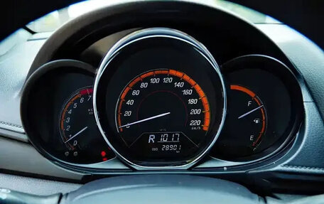 Toyota Yaris XP150 рестайлинг, 2022 год, 1 070 040 рублей, 11 фотография