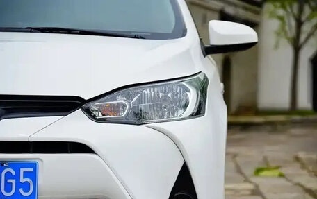 Toyota Yaris XP150 рестайлинг, 2022 год, 1 070 040 рублей, 13 фотография