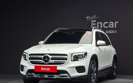 Mercedes-Benz GLB, 2022 год, 3 850 000 рублей, 2 фотография