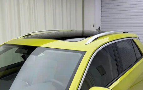 Volkswagen T-Roc I, 2023 год, 2 100 000 рублей, 19 фотография