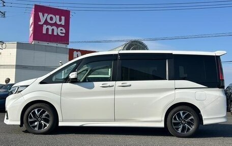Honda Stepwgn IV, 2021 год, 1 870 000 рублей, 2 фотография