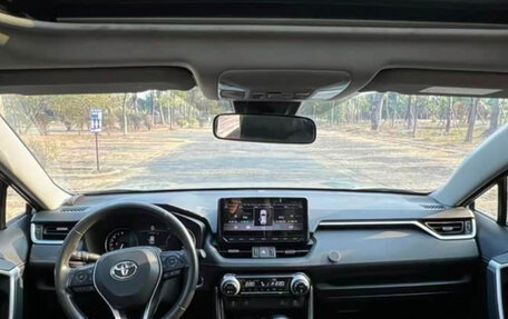 Toyota RAV4, 2020 год, 2 100 123 рублей, 5 фотография