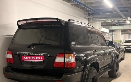 Toyota Land Cruiser 100 рестайлинг 2, 2001 год, 1 850 000 рублей, 7 фотография