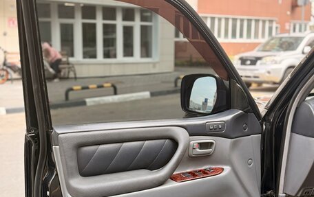 Toyota Land Cruiser 100 рестайлинг 2, 2001 год, 1 850 000 рублей, 14 фотография