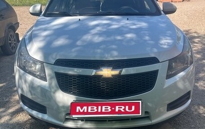 Chevrolet Cruze II, 2010 год, 700 000 рублей, 1 фотография