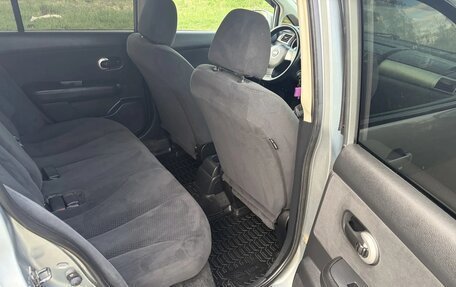 Nissan Tiida, 2011 год, 650 000 рублей, 21 фотография