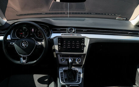Volkswagen Passat B8 рестайлинг, 2018 год, 2 150 000 рублей, 10 фотография