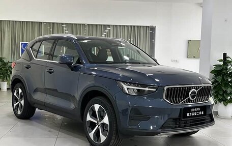 Volvo XC40 I, 2025 год, 3 980 000 рублей, 1 фотография