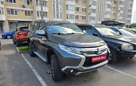 Mitsubishi Pajero Sport III рестайлинг, 2018 год, 2 930 000 рублей, 1 фотография