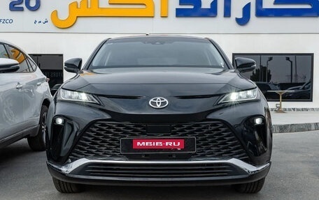 Toyota Venza, 2025 год, 4 800 000 рублей, 2 фотография
