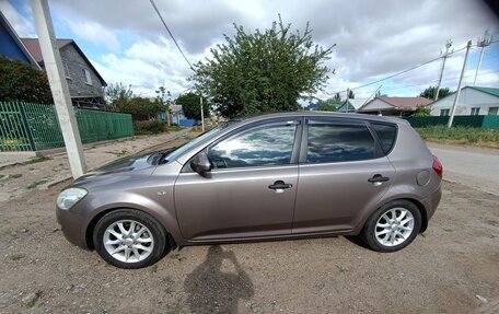 KIA cee'd I рестайлинг, 2008 год, 520 000 рублей, 2 фотография