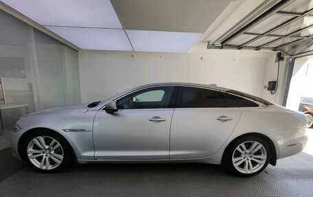 Jaguar XJ IV (X351), 2016 год, 2 310 000 рублей, 8 фотография