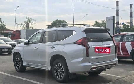 Mitsubishi Pajero Sport III рестайлинг, 2022 год, 3 999 000 рублей, 4 фотография
