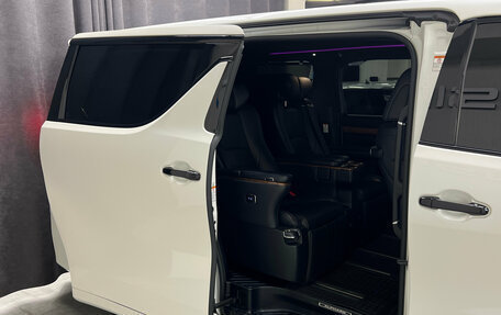 Toyota Alphard III, 2016 год, 3 997 000 рублей, 24 фотография