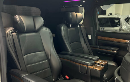 Toyota Alphard III, 2016 год, 3 997 000 рублей, 25 фотография