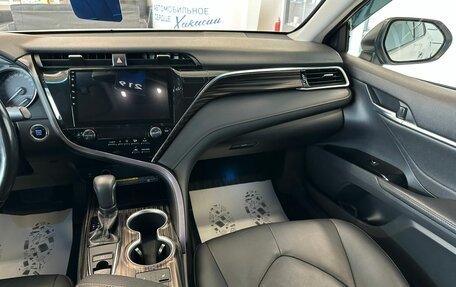 Toyota Camry, 2019 год, 2 739 900 рублей, 15 фотография
