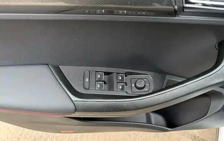 Skoda Karoq I, 2023 год, 1 720 004 рублей, 13 фотография