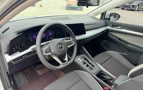 Volkswagen Golf VIII, 2024 год, 1 890 325 рублей, 10 фотография
