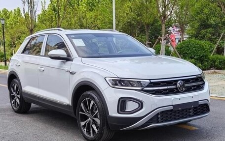Volkswagen T-Roc I, 2025 год, 1 986 000 рублей, 3 фотография