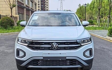 Volkswagen T-Roc I, 2025 год, 1 986 000 рублей, 2 фотография