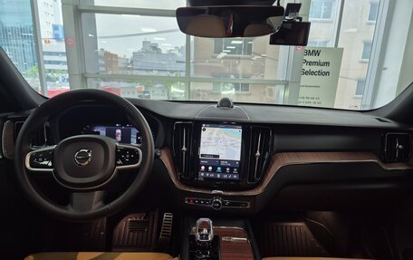 Volvo XC60 II, 2025 год, 5 300 000 рублей, 16 фотография