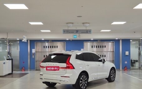Volvo XC60 II, 2025 год, 5 300 000 рублей, 2 фотография