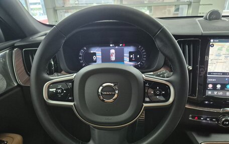 Volvo XC60 II, 2025 год, 5 300 000 рублей, 19 фотография