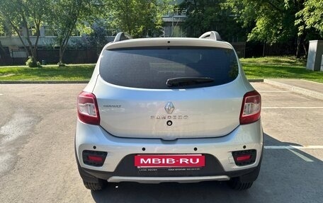 Renault Sandero II рестайлинг, 2014 год, 590 000 рублей, 8 фотография