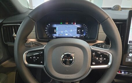 Volvo S90 II рестайлинг, 2025 год, 6 250 000 рублей, 8 фотография