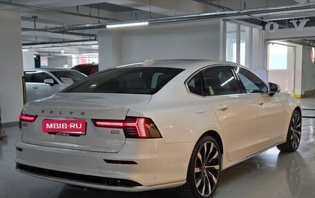 Volvo S90 II рестайлинг, 2025 год, 6 250 000 рублей, 2 фотография