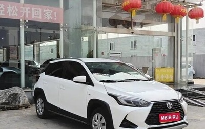Toyota Yaris, 2023 год, 1 100 000 рублей, 1 фотография