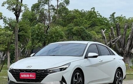 Hyundai Elantra, 2022 год, 1 268 000 рублей, 1 фотография