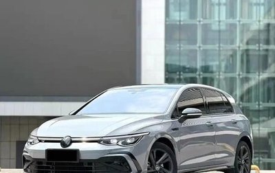 Volkswagen Golf VIII, 2023 год, 1 890 000 рублей, 1 фотография