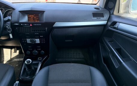 Opel Astra H, 2010 год, 550 000 рублей, 18 фотография