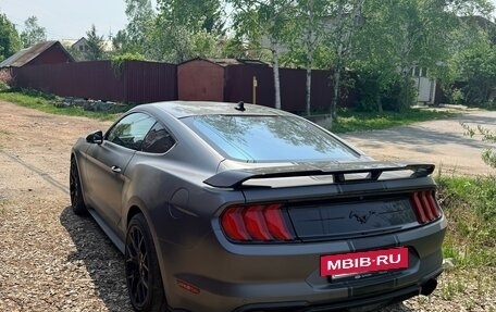 Ford Mustang VI рестайлинг, 2021 год, 4 230 000 рублей, 3 фотография