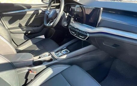 Skoda Octavia IV, 2023 год, 2 200 000 рублей, 10 фотография